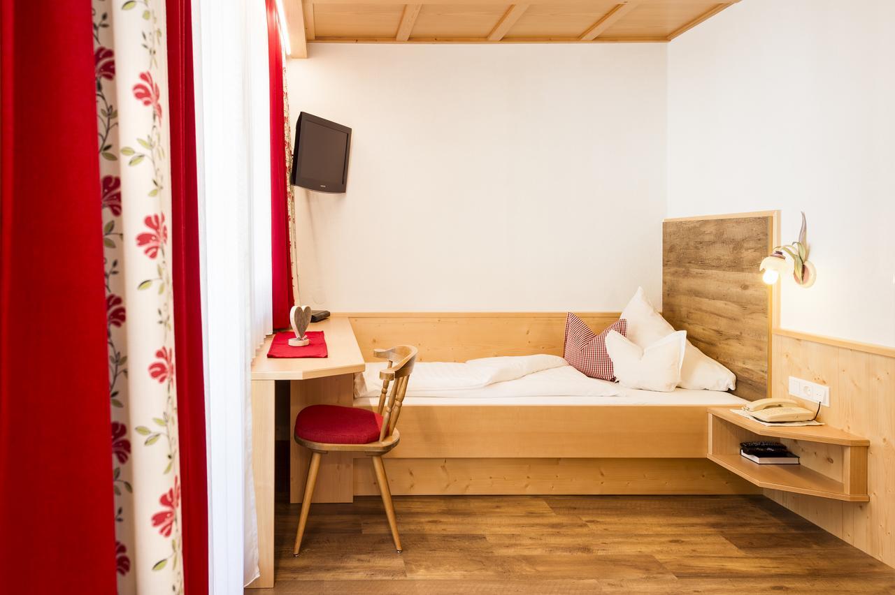 Hotel Angelika Neustift im Stubaital Eksteriør bilde